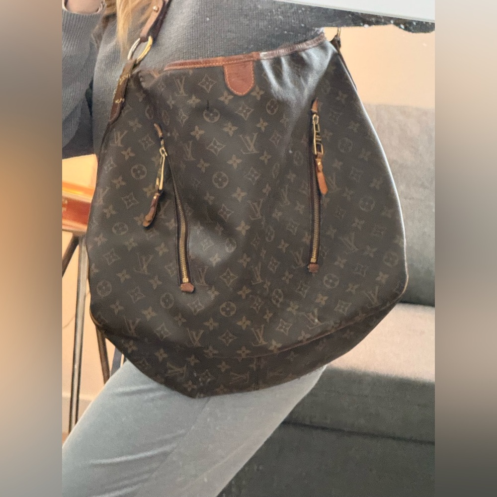 Authentic Louis Vuitton Brown Monogram Shoulder Bag - Picture 6 of 16